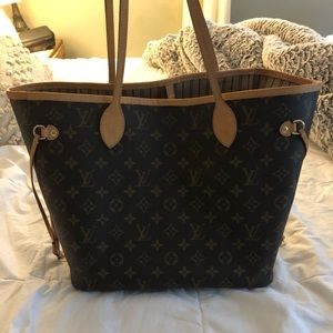 Louis Vuitton Neverfull MM